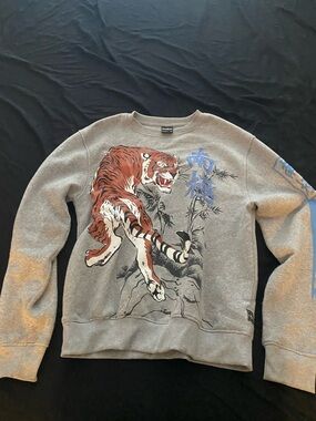 South Pole Cool Tiger Graphic Sweatshirt